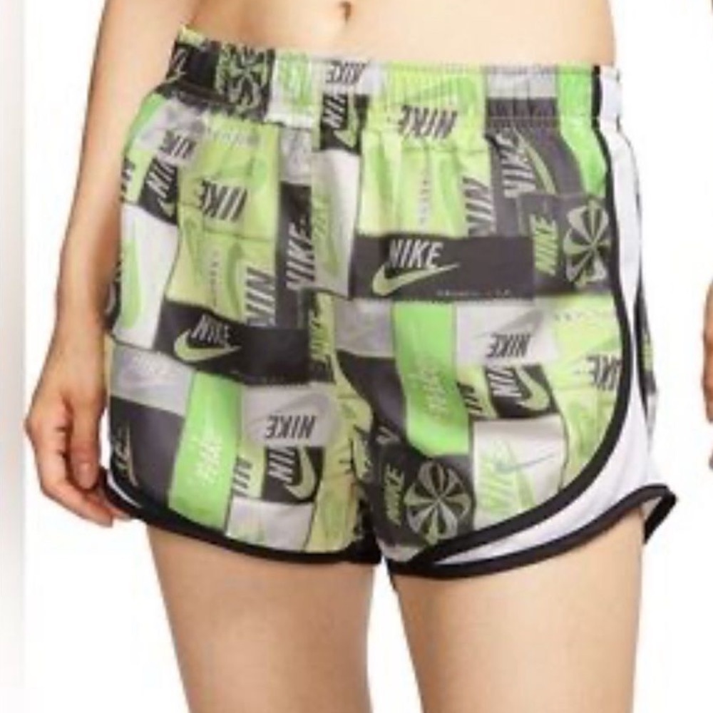 Nike Dri Fit ICON Clash Oregon
Tempo Athletic Shorts Women’s Sz Small